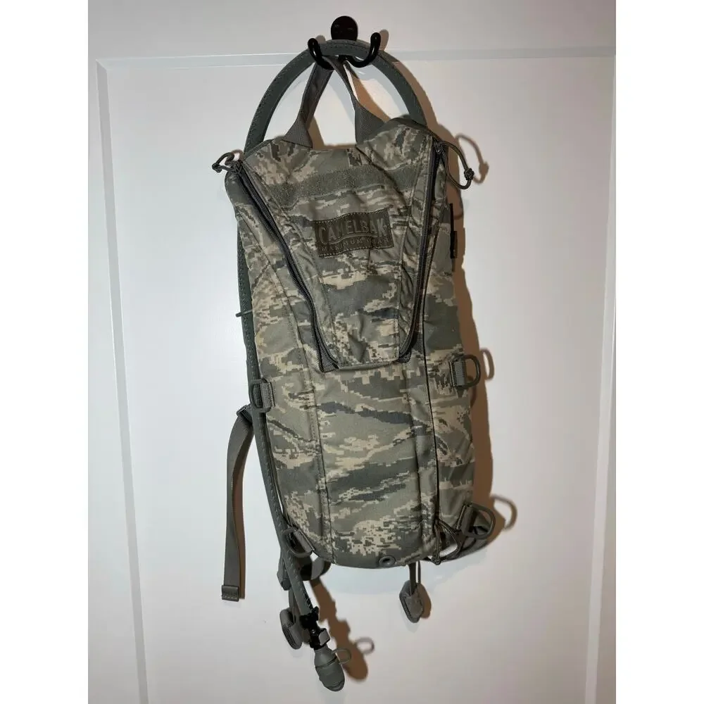 CamelBak ThermoBak 3L Military Camo Outdoor Hiking Hunting Hydration Pack.